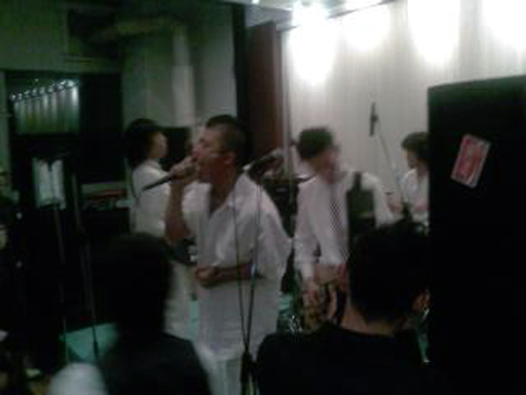 昨日よりDINNER営業中です!_d0106911_17195560.jpg