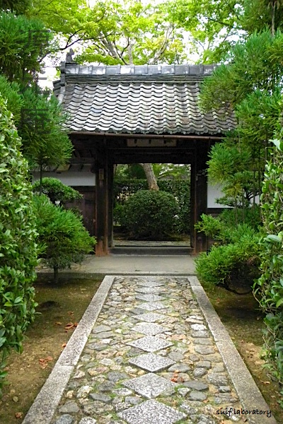 ワタシ的京都ガイド 2009 『源光庵』_c0156468_2048482.jpg