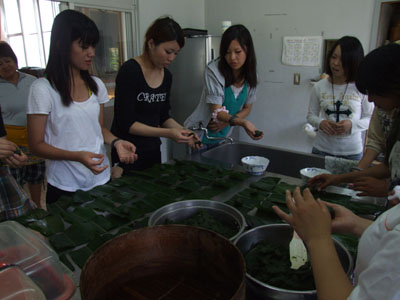 長崎県立大学西村ゼミさん、いらっしゃい！！_e0028387_2225064.jpg