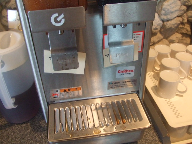 Cafe アンプレシオン_f0076001_6112931.jpg