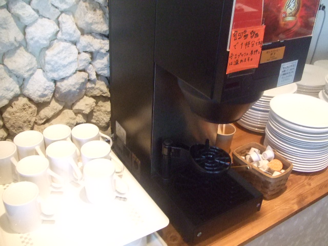 Cafe アンプレシオン_f0076001_6124437.jpg