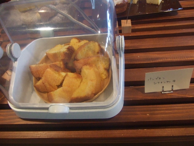 Cafe アンプレシオン_f0076001_623154.jpg