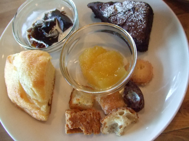 Cafe アンプレシオン_f0076001_626512.jpg
