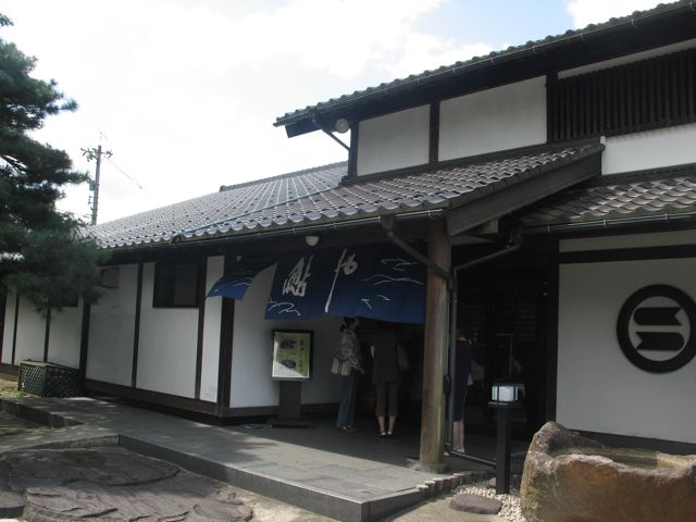 e0076349_113450.jpg