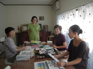 彩花便り_e0109554_814175.jpg