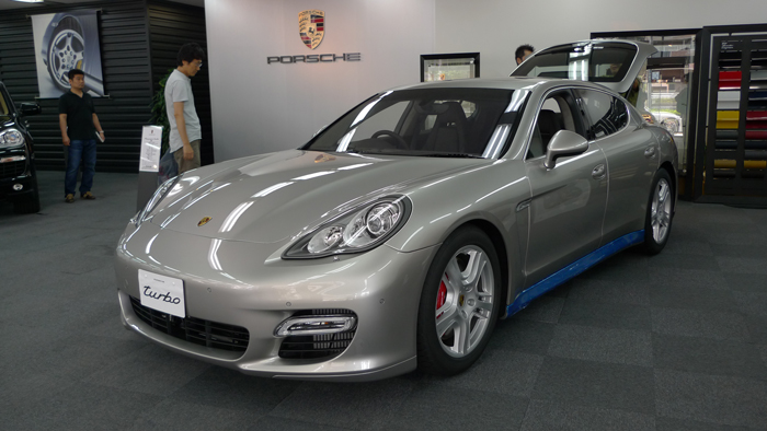 Panamera Debut Fair and TWENGO RENAULT SPORT_f0067512_212423.jpg