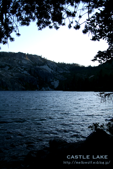 【mt.shasta旅行記 -その2-】 mt.shastaとcastle lake_d0124248_1434697.jpg