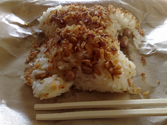 Niu Che Shui Famous Glutinous Rice 牛車水著名糯米飯_e0195952_1141217.jpg
