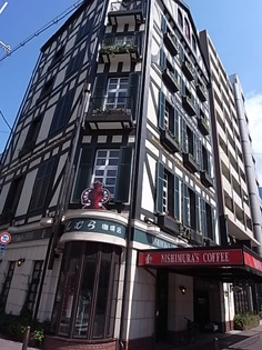 b0051666_1393744.jpg