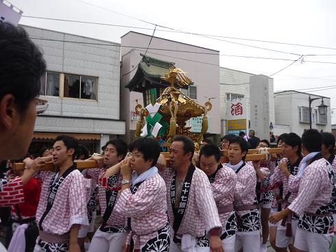 みちのくの秋祭り_e0139167_15463153.jpg