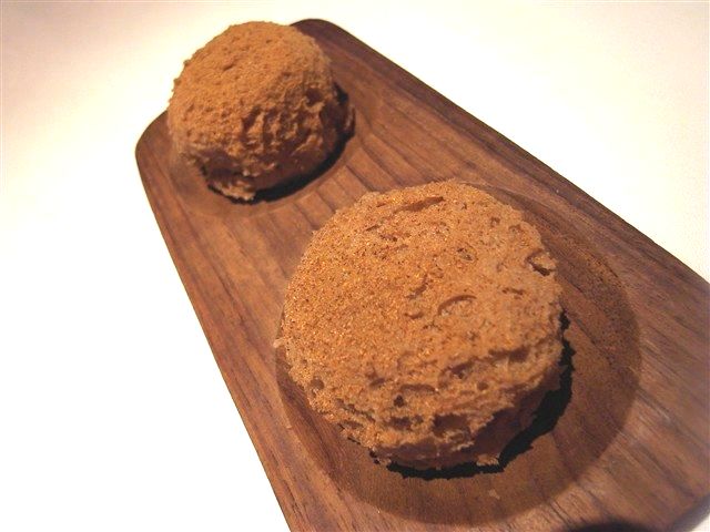 養子縁組。_c0116714_1485781.jpg