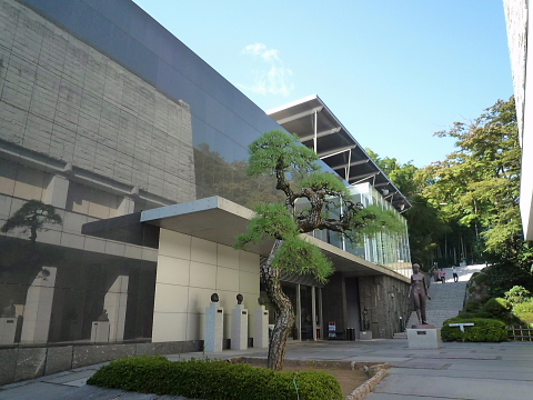 筑波山麓仏塔めぐり&日動美術館（６） 日動美術館序章_b0053765_21233330.jpg