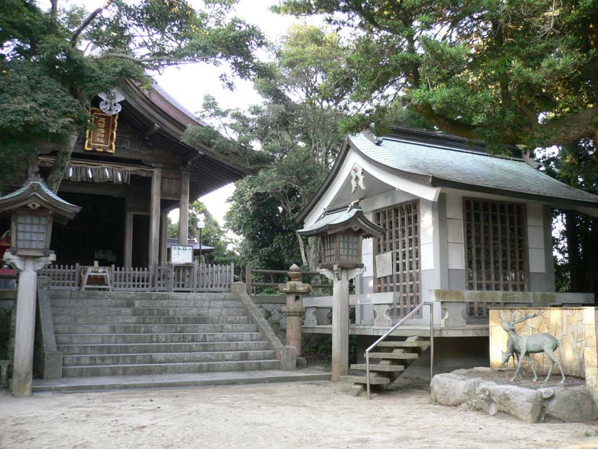 志賀島の志賀海神社で_f0207669_13462969.jpg