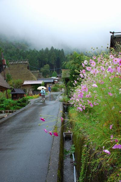 秋の気配　-　美山町　かやぶきの里　1_a0114714_1728456.jpg