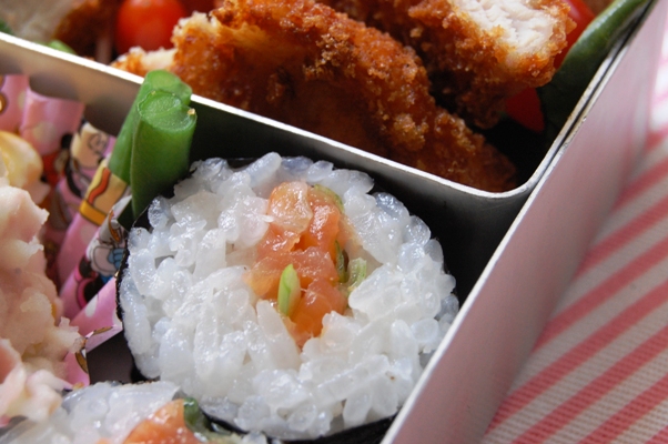 イギリスで大満足なTHE!日本のお弁当♪_d0104926_1583386.jpg
