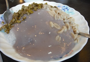 仙草煮込み鶏肉スープ_a0129636_1459142.jpg