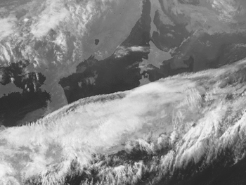 禁漁最終日・・・の雲。_c0108174_18405058.gif