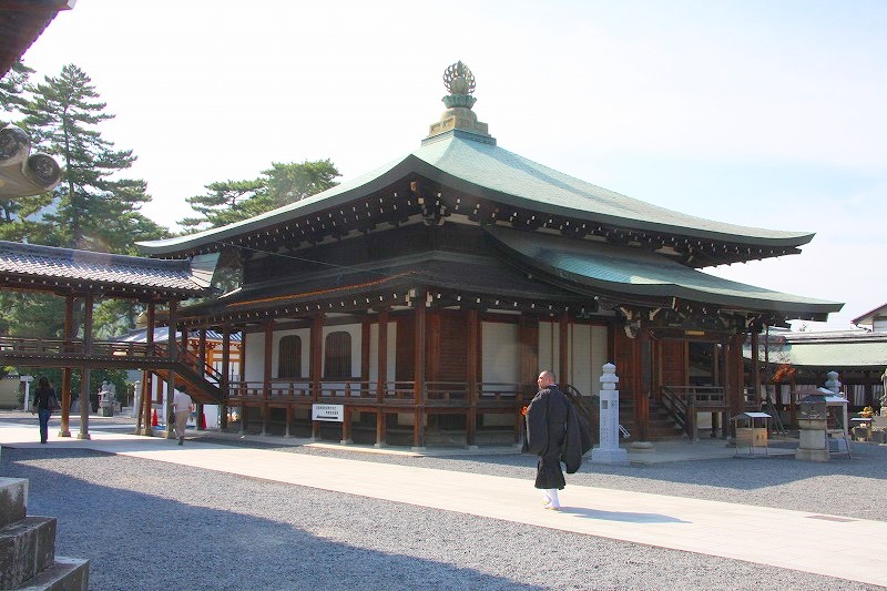 2009.09.30　四国霊場第七五番　善通寺　（西院）　　　　　　_f0140087_525016.jpg