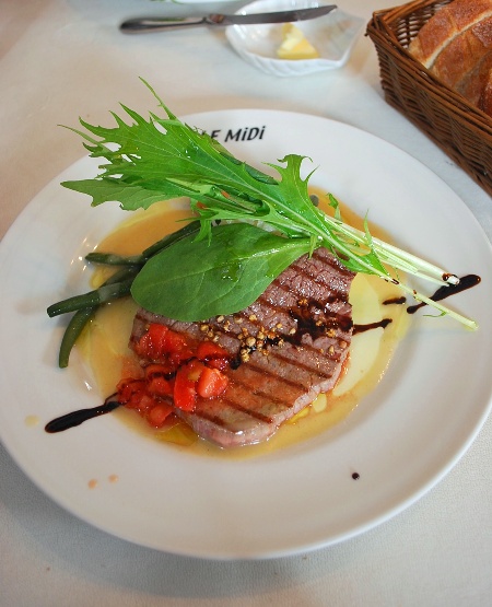 ル・ミディで飛騨牛のランチ_c0177814_1641975.jpg