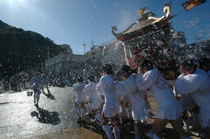 西由岐秋祭り_f0032753_21422924.jpg