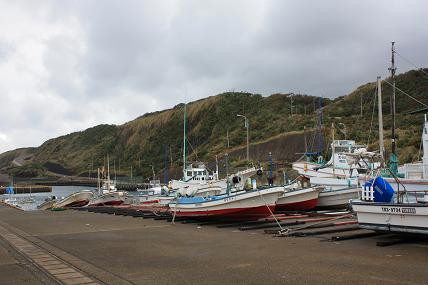 湯の浜漁港_c0204385_20502559.jpg