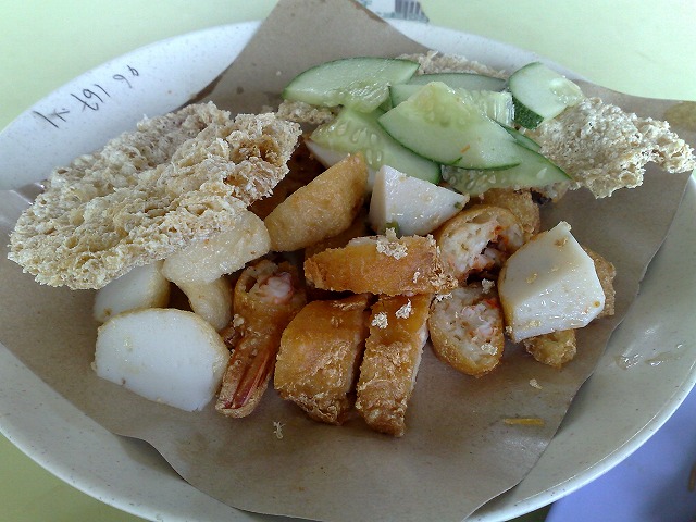 Ngoh Hiang @ Xin Sheng Gor Hiong Prawn Crackers 新生五香蝦餅_e0195952_89257.jpg