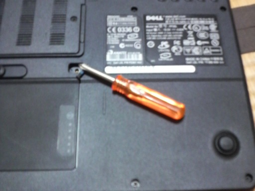 DELLのInspiron6400のDVDドライブを交換しました!_e0188087_7501988.jpg