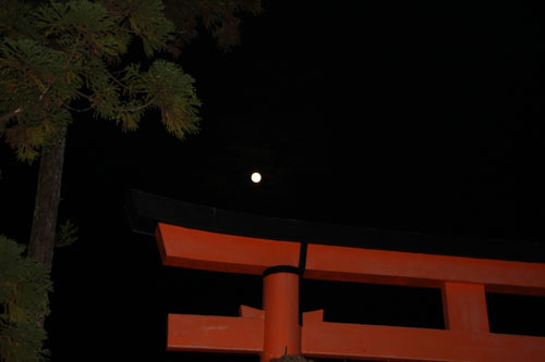 上賀茂神社ー観月祭_e0048413_23543351.jpg