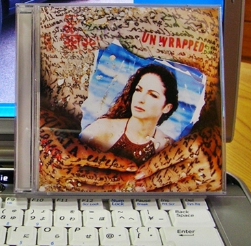 Gloria Estefan／グロリア・エステファン_d0144618_2005239.jpg