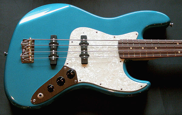 永野さんオーダーの「Modern J-Bass #008」が完成〜!_e0053731_19103590.jpg