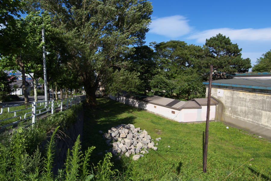 日本一美しい曲線を持った小学校　－函館市立弥生小学校－_d0001745_401040.jpg