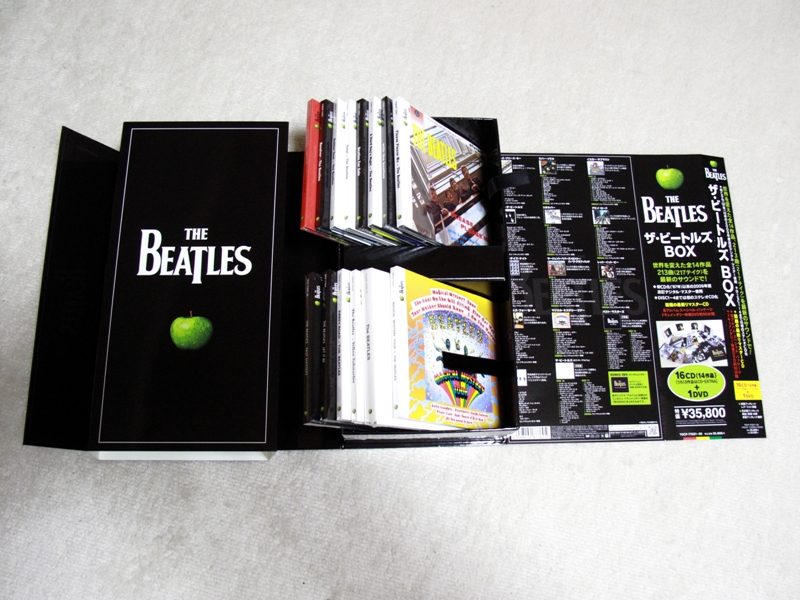 09年10月3日・県展開会&Beatles_c0129671_21255551.jpg