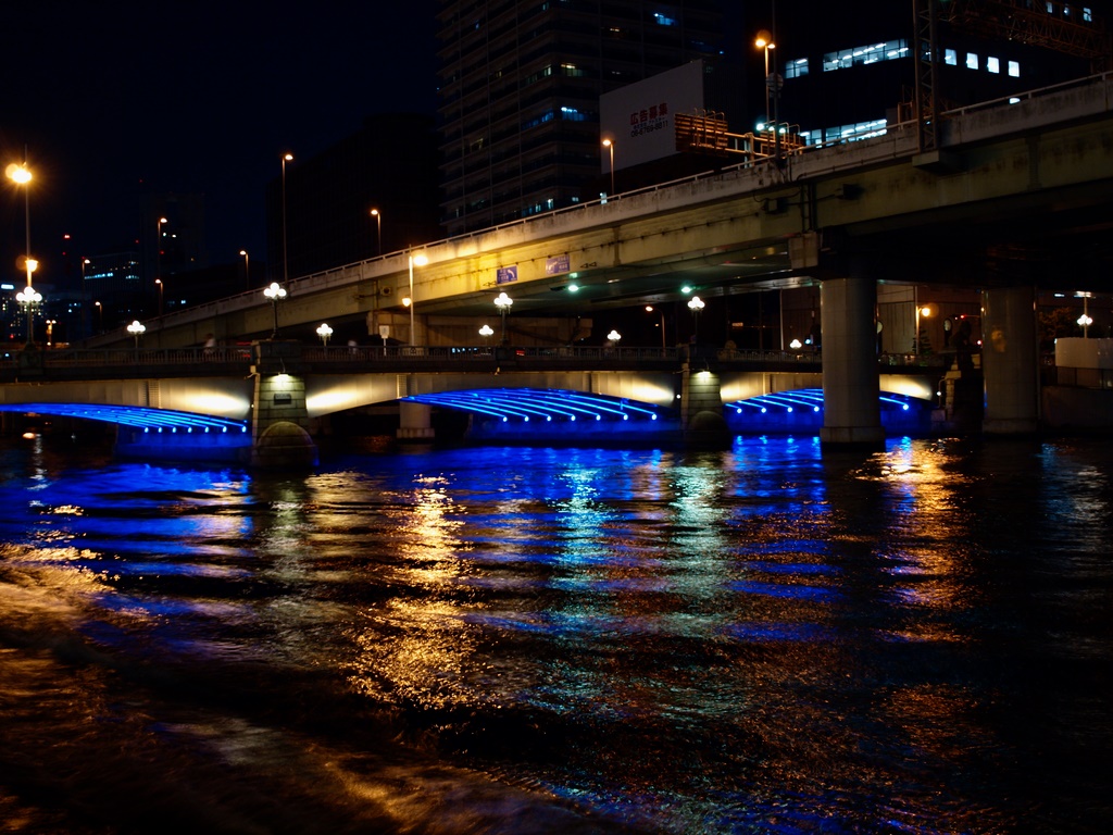 夜の水都大阪③_b0138101_199639.jpg