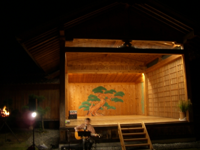 e0167411_1473374.jpg
