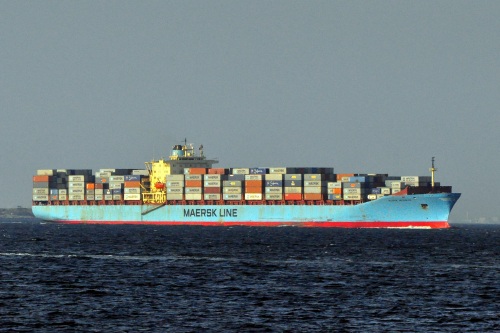 MAERSK　MESSOLOGI_e0158925_0174949.jpg