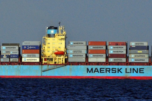 MAERSK　MESSOLOGI_e0158925_0212294.jpg