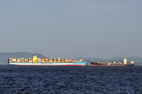 MAERSK　MESSOLOGI_e0158925_0214327.jpg