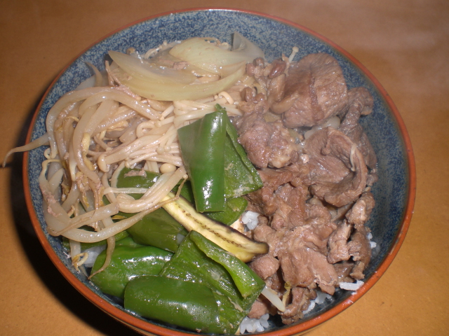 丼同好会10月号~滝川名物~_e0126302_21325449.jpg