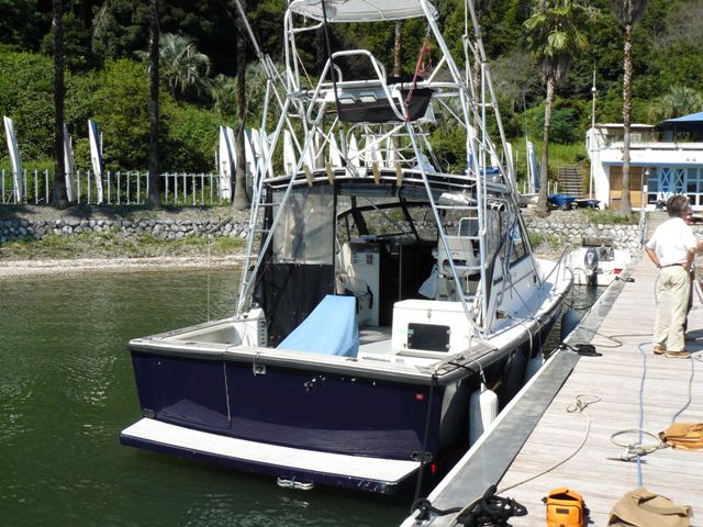 ハウンツ中古艇情報・・・・ 【カジキ マグロ トローリング】_f0009039_16494679.jpg