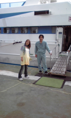 f0043559_9121540.jpg