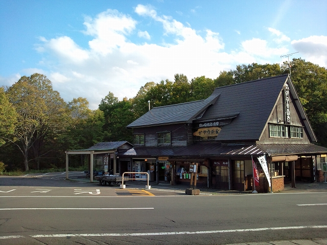 酸ヶ湯そば（雲谷そば）　　かやの茶屋（萱野高原）_b0144987_1845756.jpg