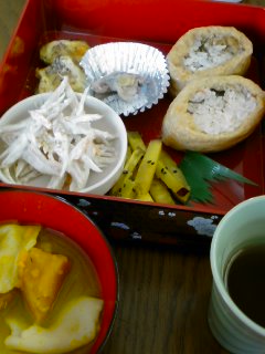 ogu-ogu-cafe。_f0177295_1525679.jpg