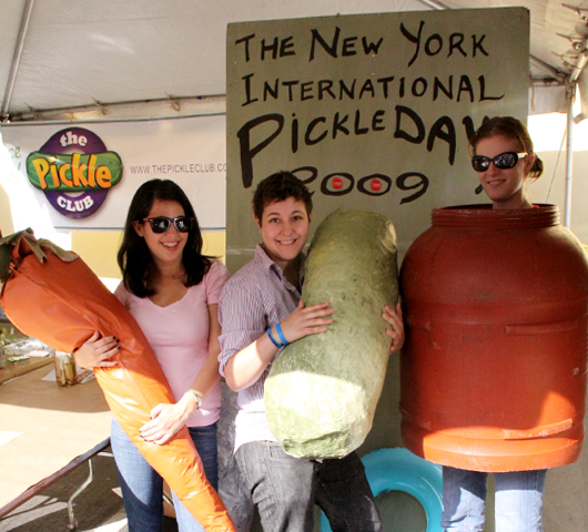 International Pickle Day 2009_b0007805_9225088.jpg
