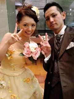 友達の結婚式ぃ〜♪_b0078127_1962269.jpg