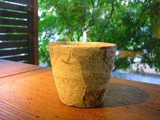 雨の日はお気に入りの器で幸せお茶時間_b0100229_15572129.jpg