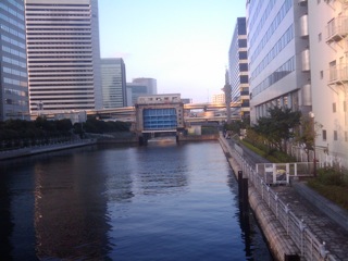 台風_e0142672_0261353.jpg