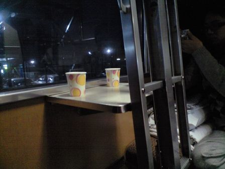 青い列車へ 2_b0005281_2114296.jpg