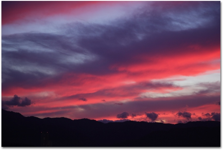 10/7の夕焼け雲_f0167379_6261413.jpg