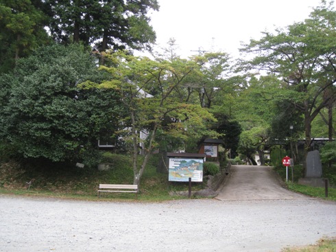 弁天山⑧～川俣旧道と大蔵寺_a0087378_4535718.jpg