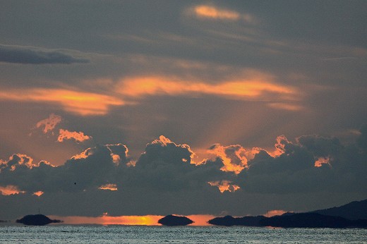 瀬戸内の海と空_e0190885_20111367.jpg